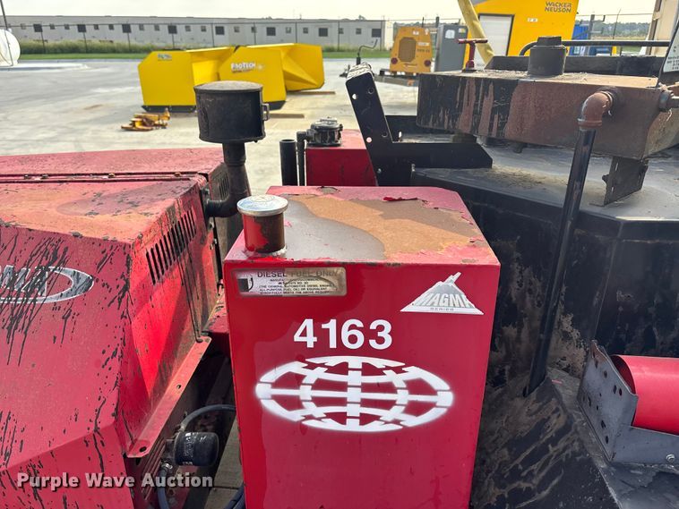 image for item EE4019 2008 CimLine 110 Magma melter applicator