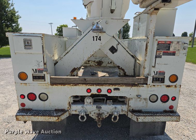 image for item EF1508 2011 International 7500 bucket truck
