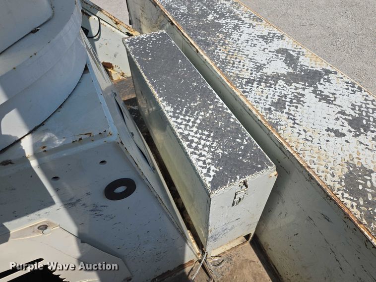 image for item EF1508 2011 International 7500 bucket truck