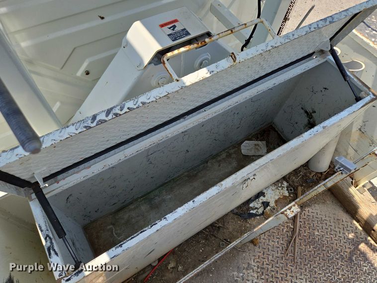 image for item EF1508 2011 International 7500 bucket truck