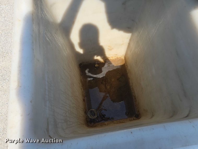 image for item EF1508 2011 International 7500 bucket truck