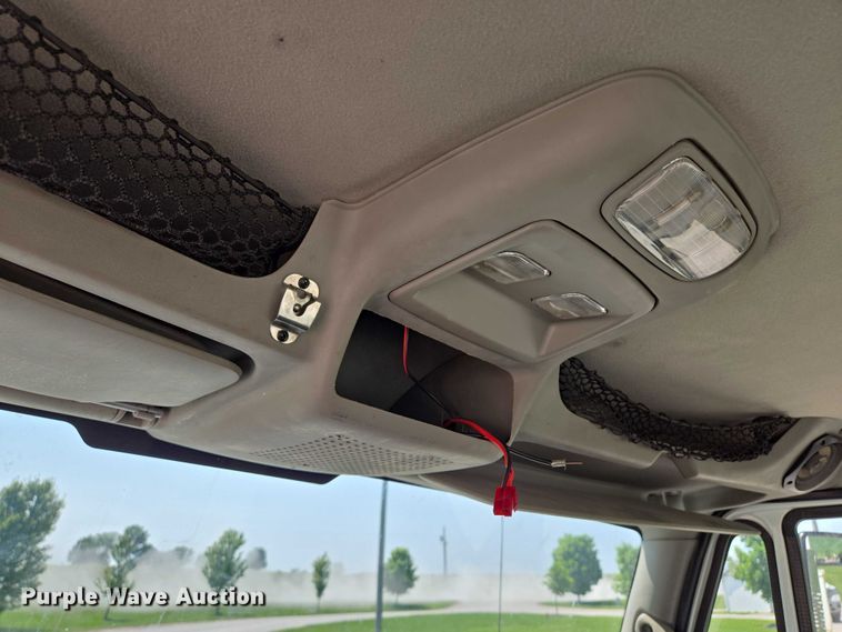 image for item EF1508 2011 International 7500 bucket truck