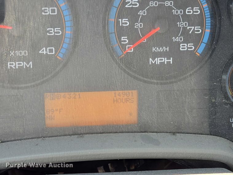 image for item EF1508 2011 International 7500 bucket truck