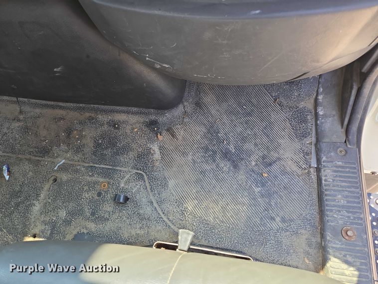 image for item EF1508 2011 International 7500 bucket truck