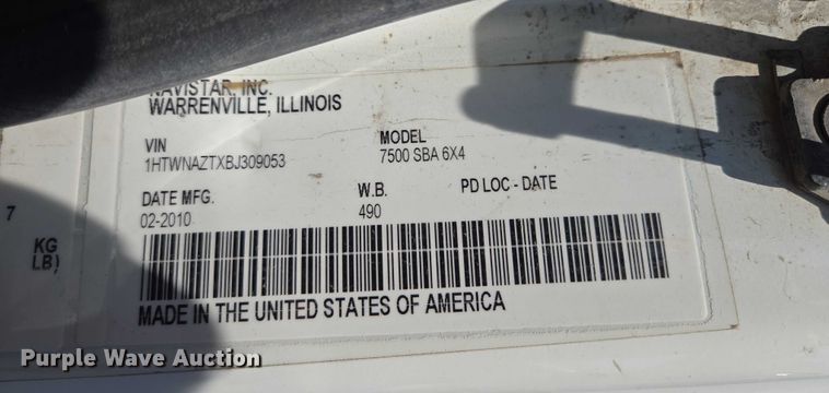 image for item EF1508 2011 International 7500 bucket truck