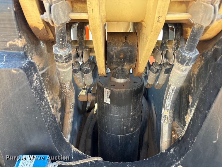 image for item EF5989 2014 JLG G9-43A telehandler