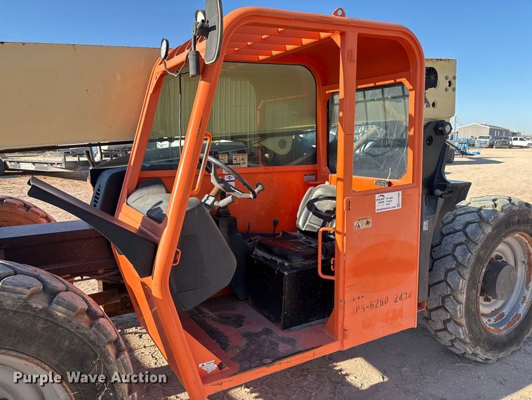image for item EF5989 2014 JLG G9-43A telehandler