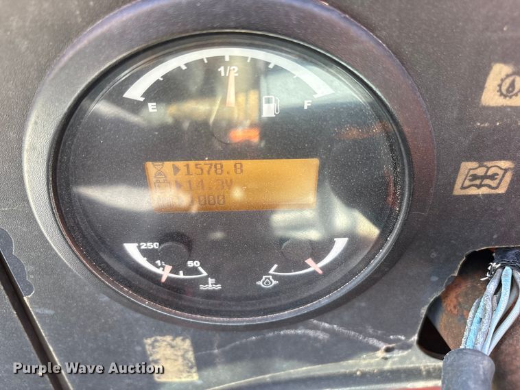 image for item EF5989 2014 JLG G9-43A telehandler