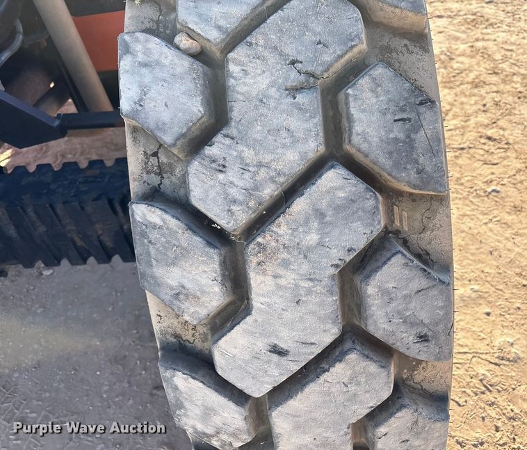 image for item EF5989 2014 JLG G9-43A telehandler