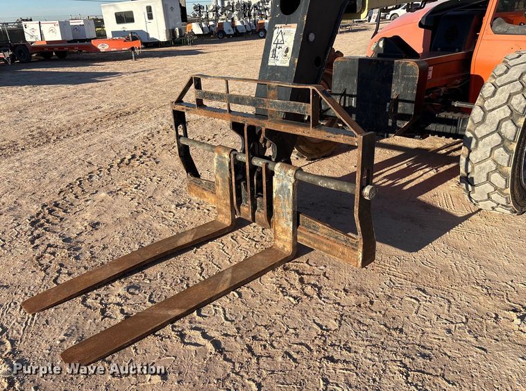 image for item EF5991 2014 JLG G9-43A telehandler