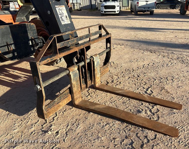 image for item EF5991 2014 JLG G9-43A telehandler
