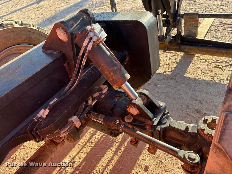 image for item EF5991 2014 JLG G9-43A telehandler