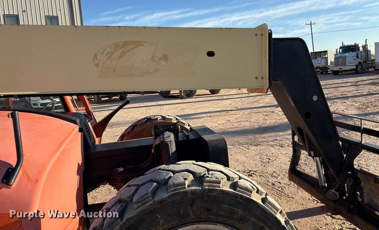 image for item EF5991 2014 JLG G9-43A telehandler