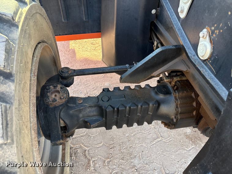 image for item EF5991 2014 JLG G9-43A telehandler