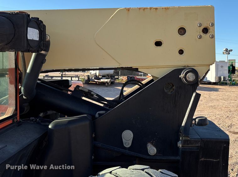 image for item EF5991 2014 JLG G9-43A telehandler