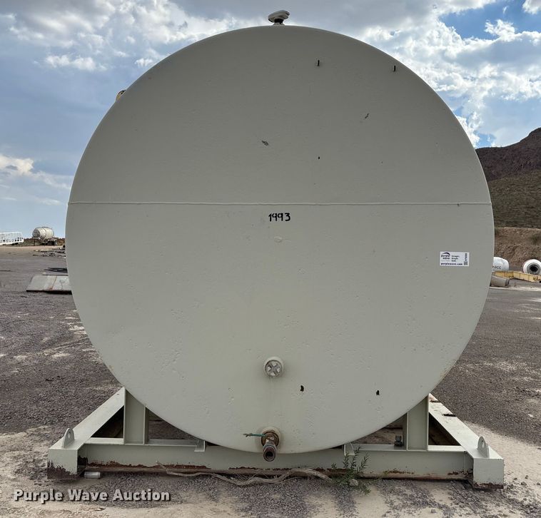 image for item EF6000 Fuel tank