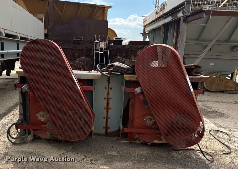 image for item EF6005 Eagle Iron Works sand screw screening plant