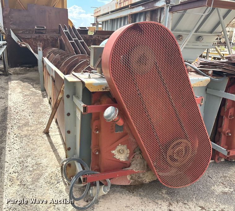 image for item EF6005 Eagle Iron Works sand screw screening plant