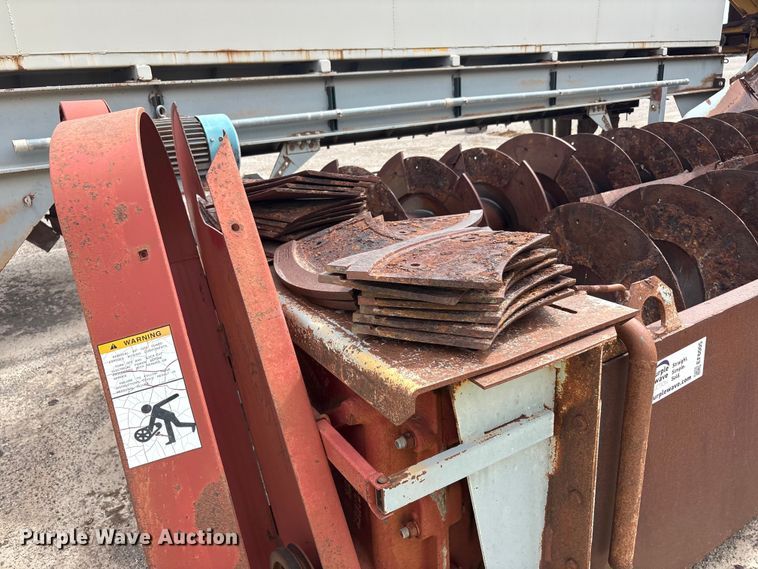 image for item EF6005 Eagle Iron Works sand screw screening plant