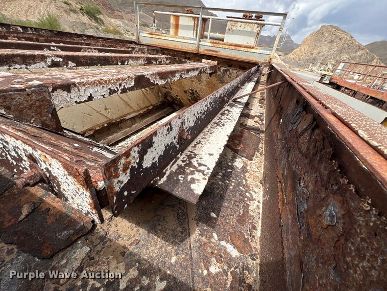 image for item EF6006 Eagle Iron Works sand screw wash plant