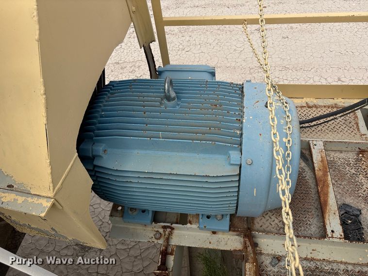 image for item EF6009 Cedarapids twin screw mixer