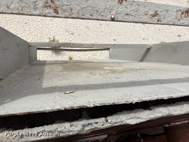 image for item EF6009 Cedarapids twin screw mixer