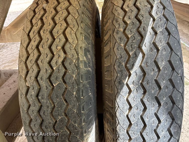 image for item EF6009 Cedarapids twin screw mixer