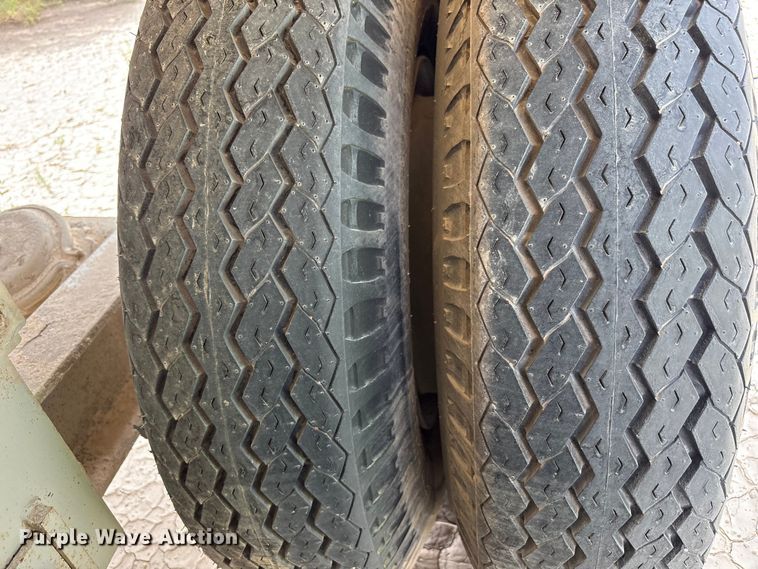 image for item EF6009 Cedarapids twin screw mixer