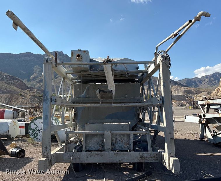 image for item EF6018 Portable Raising ready mix silo