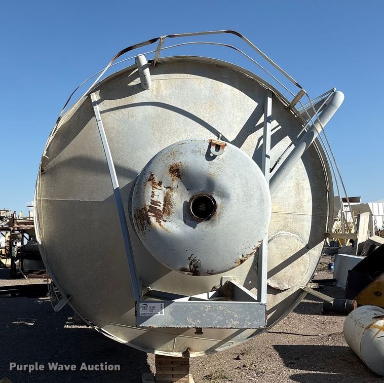 image for item EF6018 Portable Raising ready mix silo