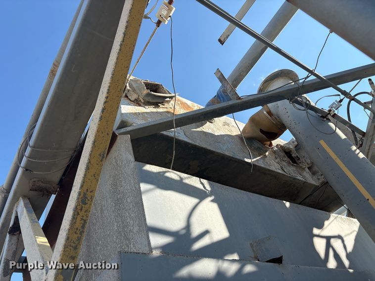 image for item EF6018 Portable Raising ready mix silo