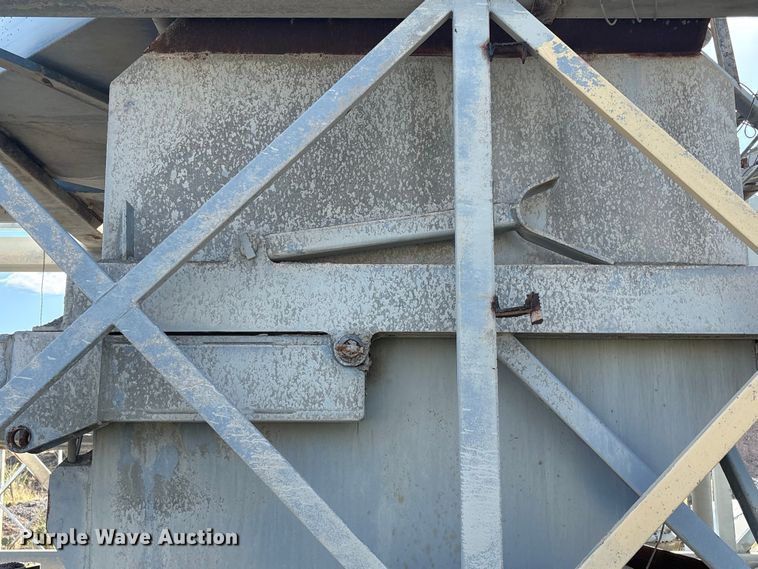 image for item EF6018 Portable Raising ready mix silo