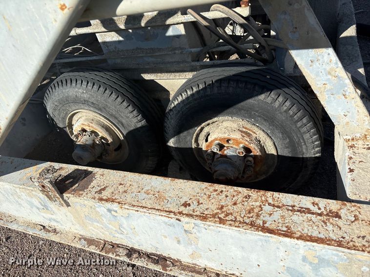 image for item EF6018 Portable Raising ready mix silo