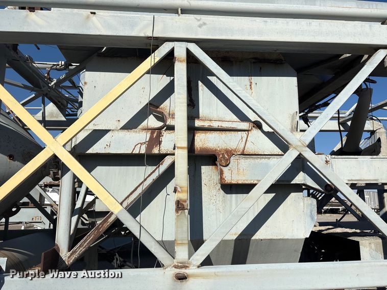 image for item EF6018 Portable Raising ready mix silo