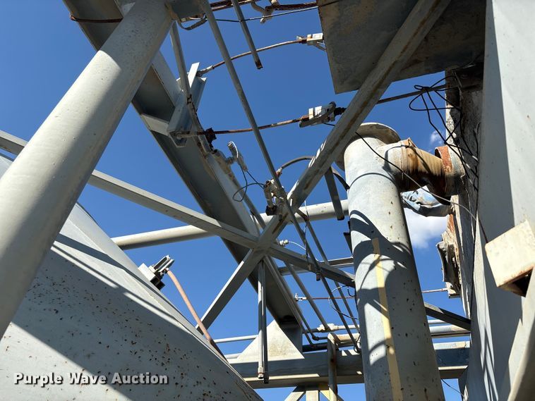 image for item EF6018 Portable Raising ready mix silo