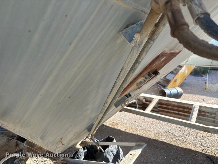 image for item EF6018 Portable Raising ready mix silo