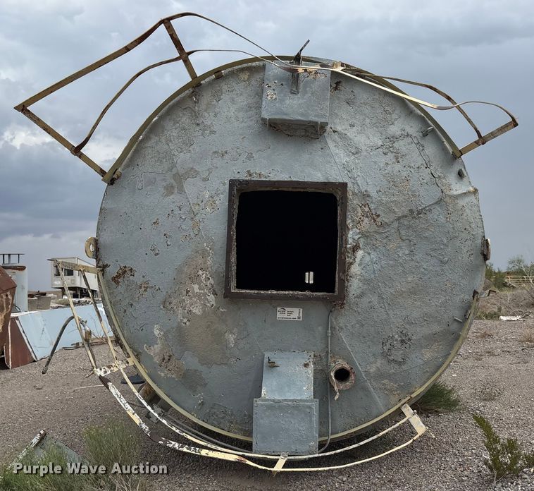 image for item EF6019 Concrete silo