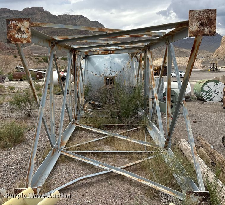image for item EF6019 Concrete silo