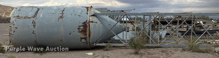 image for item EF6019 Concrete silo