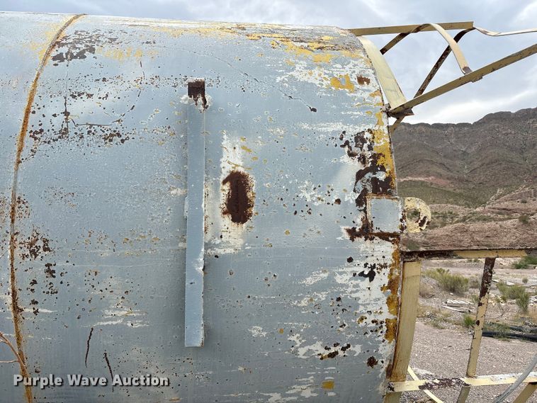 image for item EF6019 Concrete silo