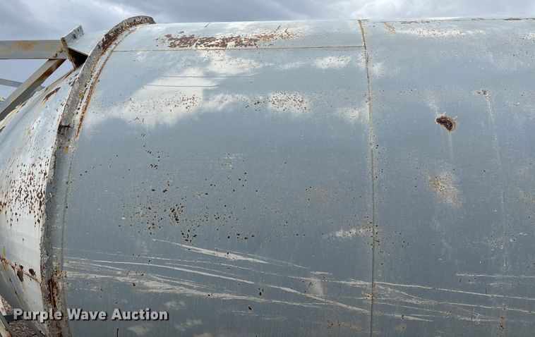 image for item EF6019 Concrete silo