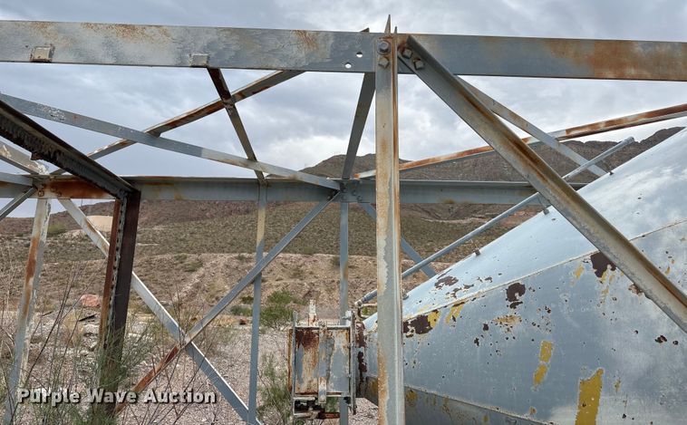 image for item EF6019 Concrete silo