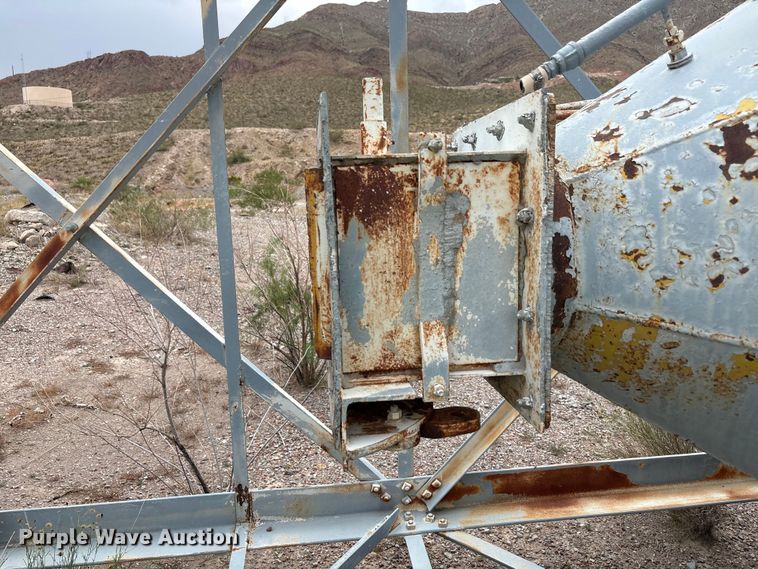 image for item EF6019 Concrete silo