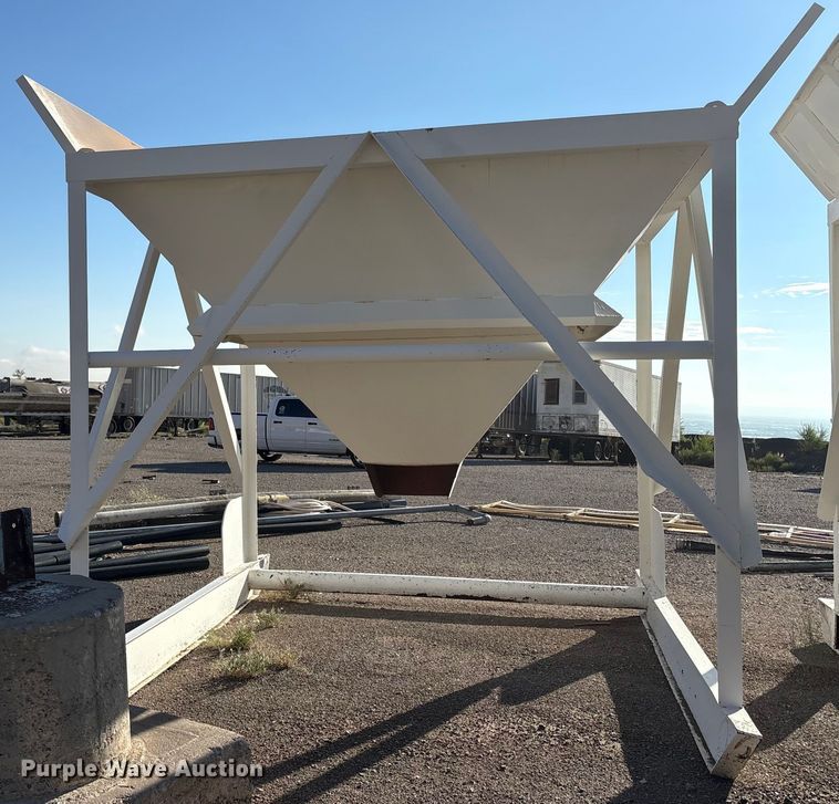 image for item EF6023 Material hopper