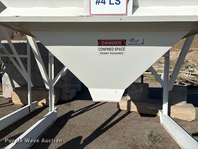 image for item EF6023 Material hopper