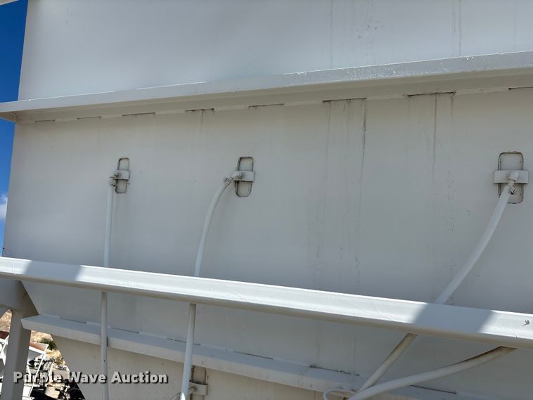 image for item EF6028 Vince Hagan mobile batch plant