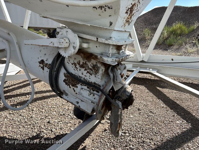 image for item EF6028 Vince Hagan mobile batch plant