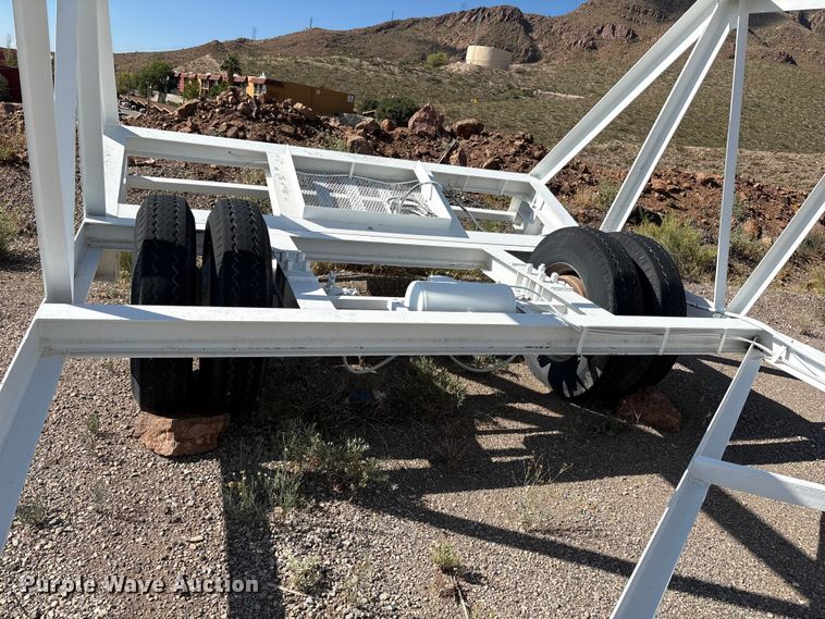 image for item EF6028 Vince Hagan mobile batch plant