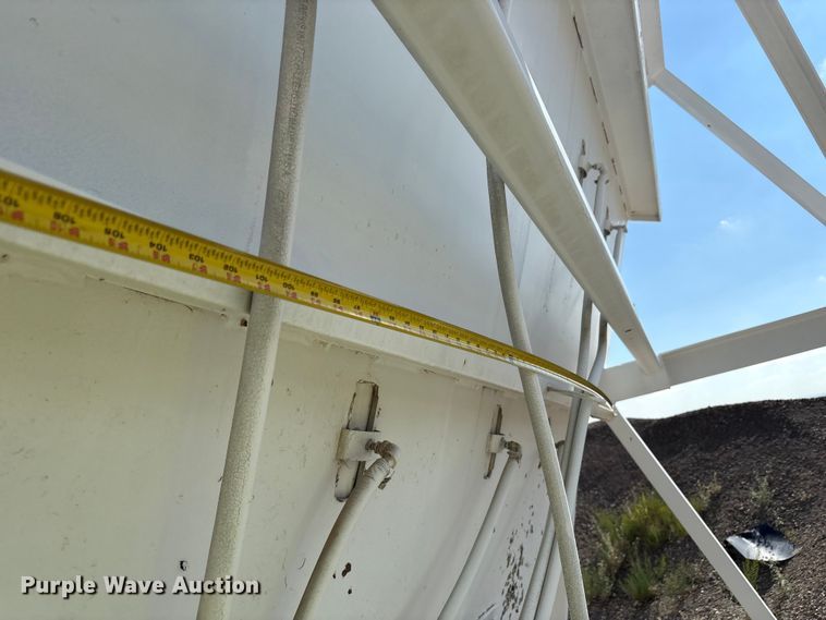 image for item EF6028 Vince Hagan mobile batch plant