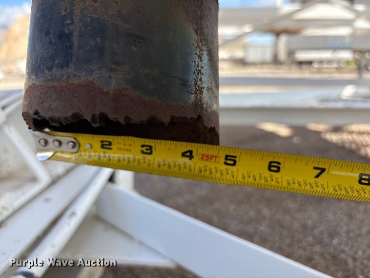 image for item EF6028 Vince Hagan mobile batch plant